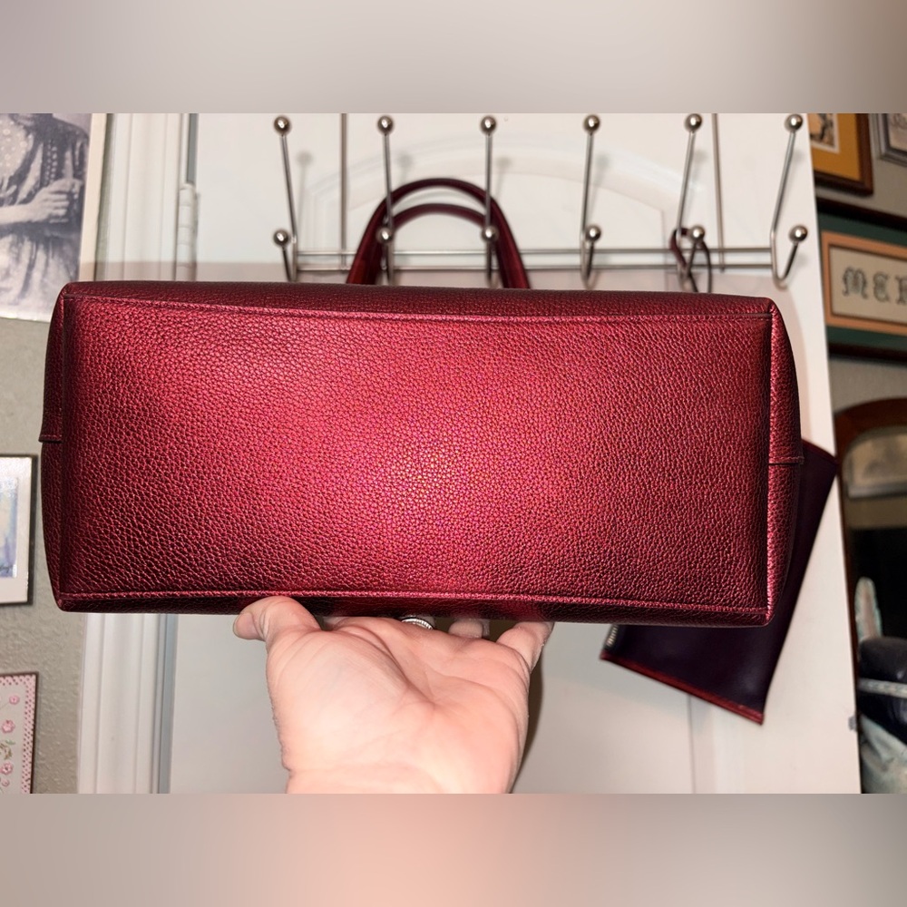 ✨ Coach Metallic Raspberry Day Tote & Matching Pouch Set ✨ C0869 - Picture 5 of 14
